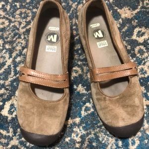 Merrell 7.5 shoes
